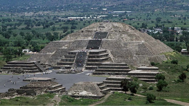 Kim tự tháp Mặt trăng ở Mexico được nhiều nhà khảo cổ quan tâm